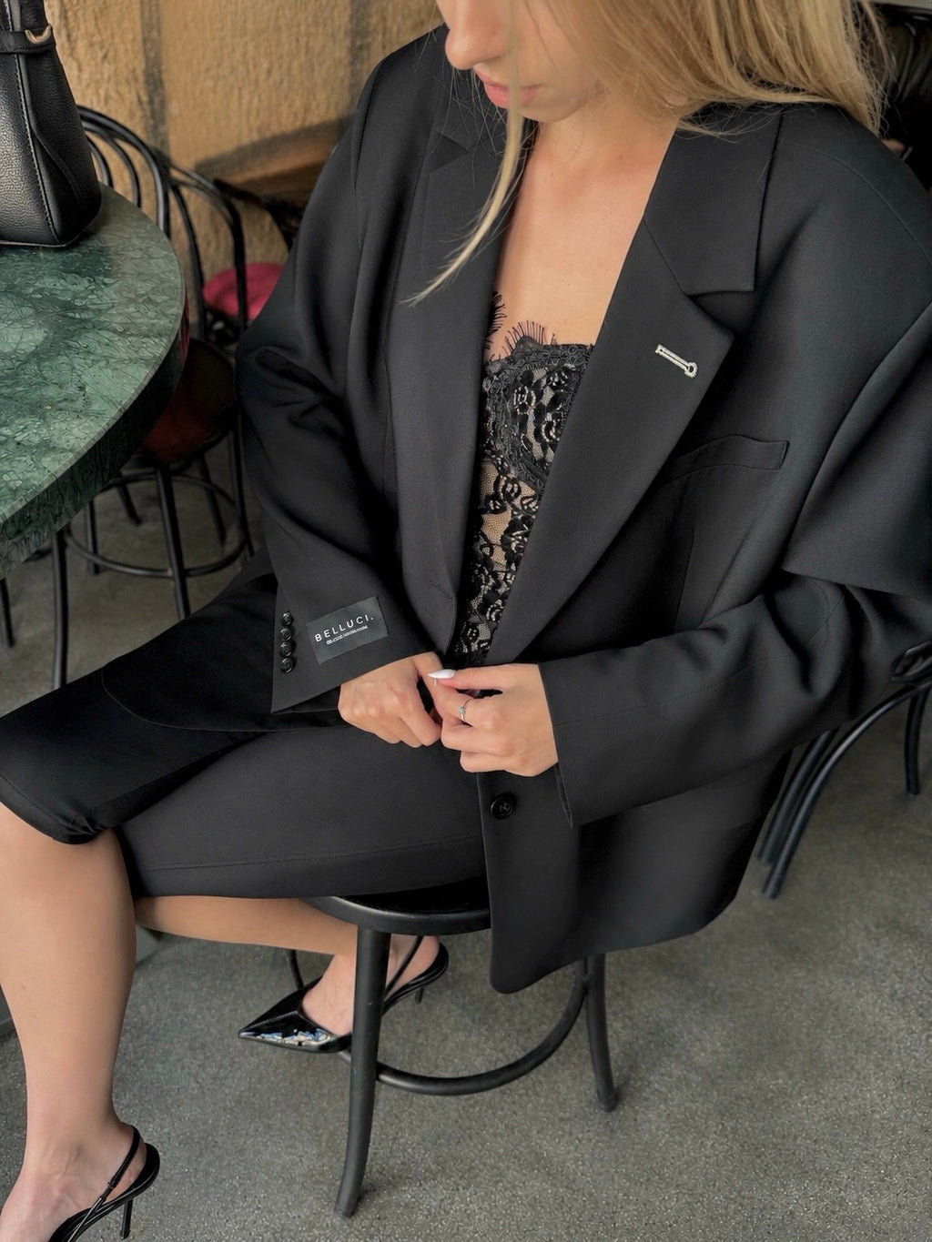 Marynarka Belluci oversize czarna